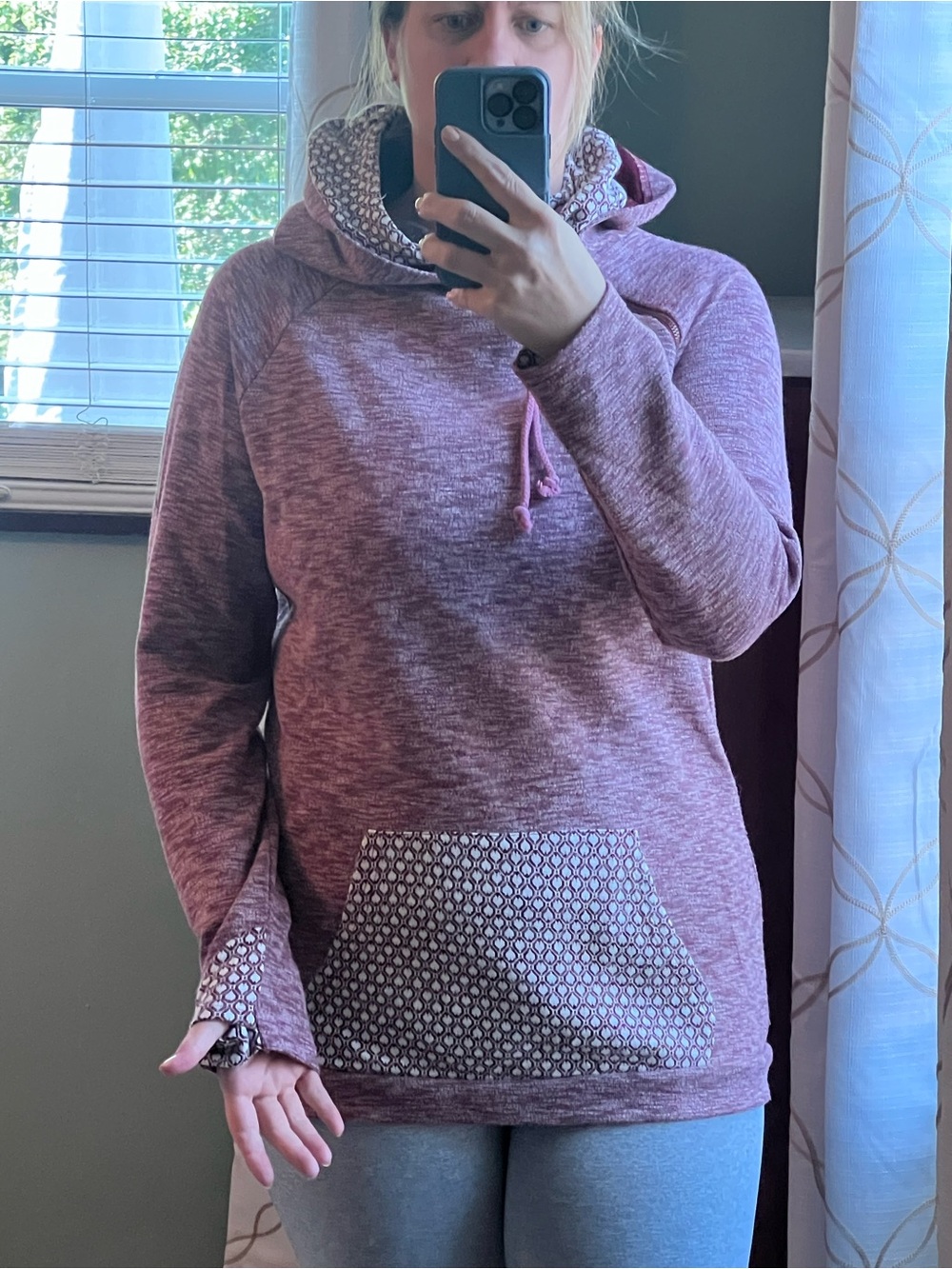 Cozy Heathered Rose Hoodie with Patterned Trim